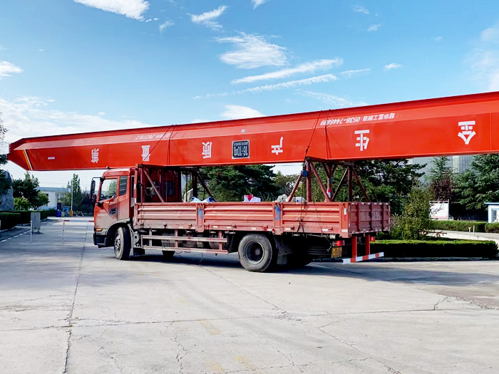 桥式起重机在使用时需要注意的事项