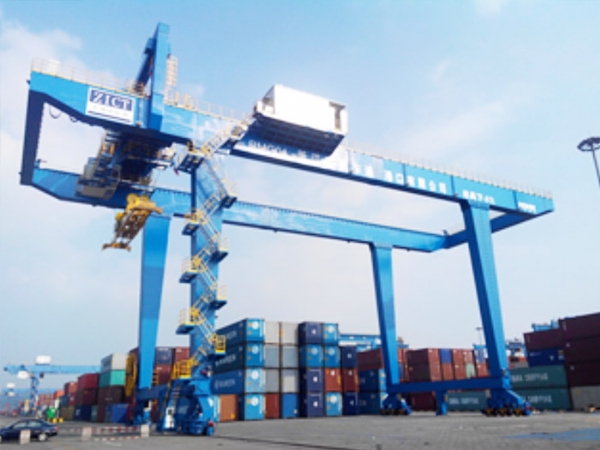 集装箱吊